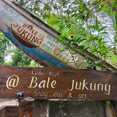 Bale Jukung Bed & Breakfast Tanjung  Екстериор снимка