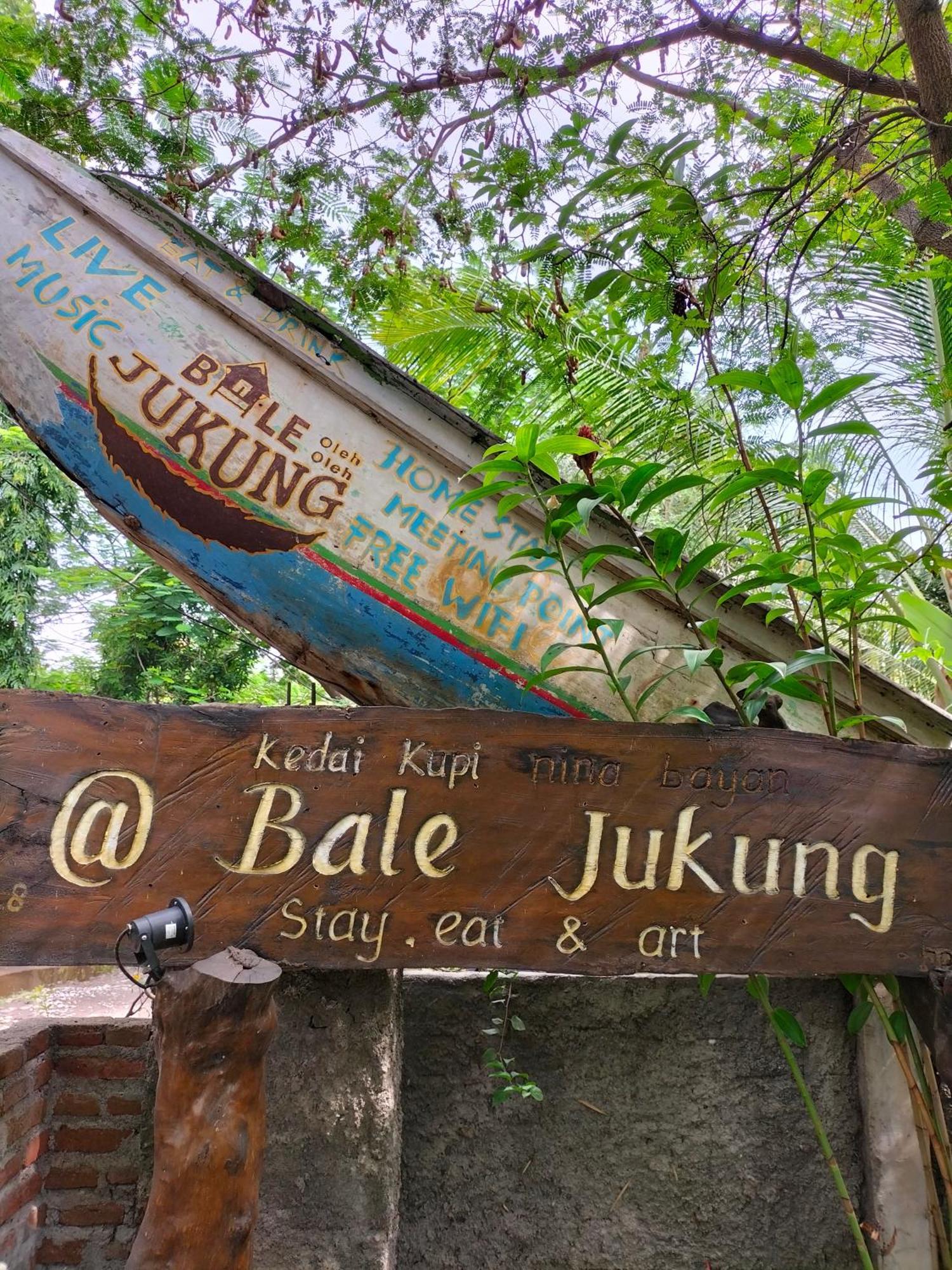 Bale Jukung Bed & Breakfast Tanjung  Екстериор снимка