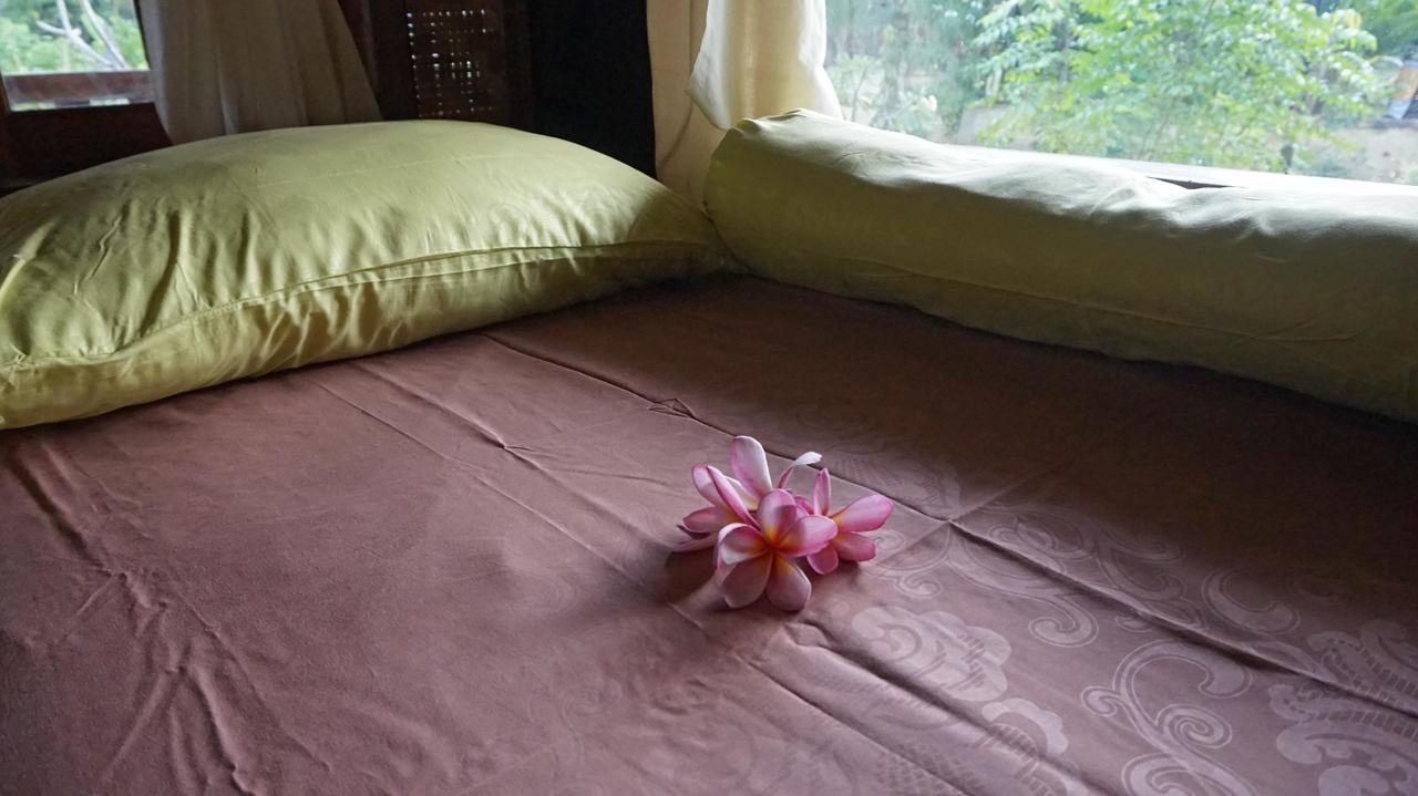 Bale Jukung Bed & Breakfast Tanjung  Екстериор снимка