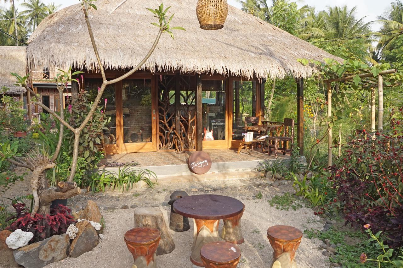 Bale Jukung Bed & Breakfast Tanjung  Екстериор снимка